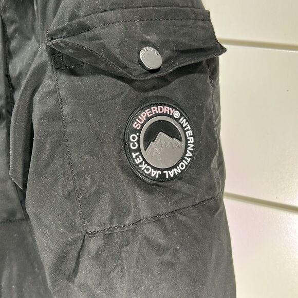 Superdry women’s Model microfibre new model faux fur jacket size small - Picture 3 of 6